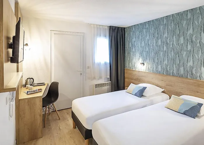 Ostal Pau Universite - Sure Hotel Collection By Best Western