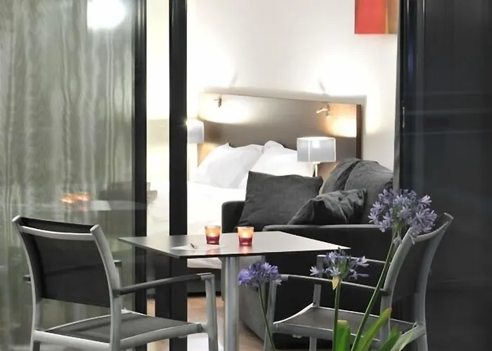 Hotel Eden Park Pau Est, Avec Piscine